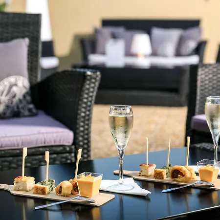 Western Mediterranee Мантон