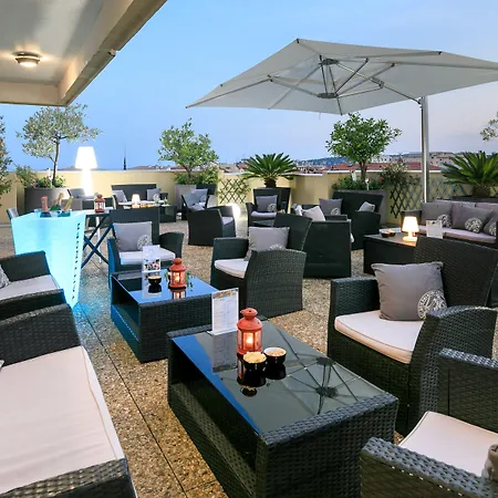 Western Mediterranee Мантон